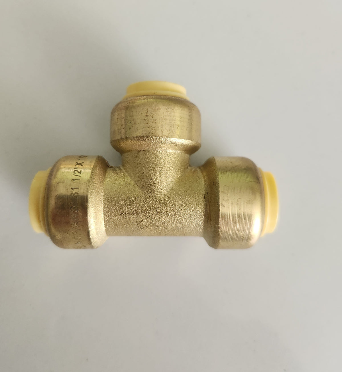 PUSH FIT TEE ½IN X ½IN X ½IN LEAD FREE