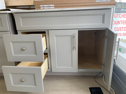 42'' Solid Wood Vanity with Quartz Countertop - White/Grey