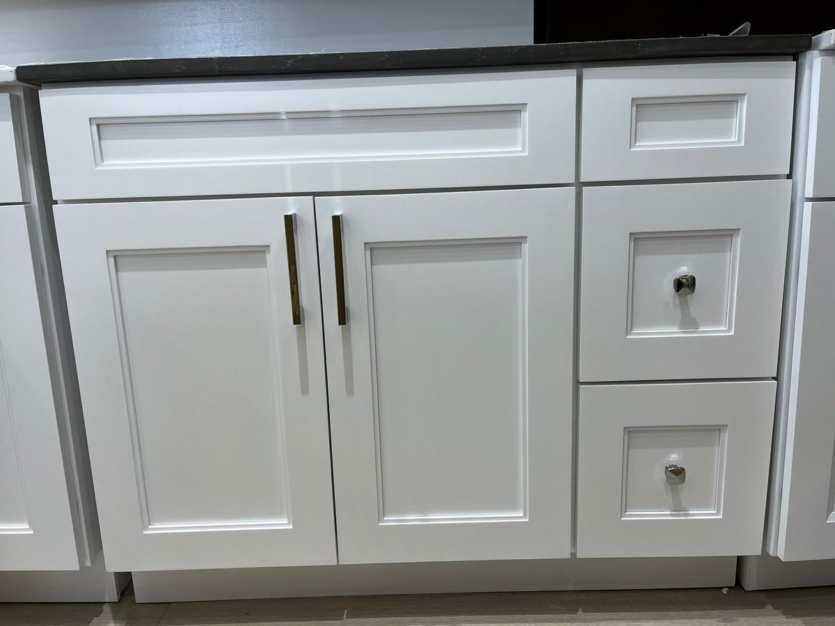 36'' Solid Wood Vanity with Quartz Countertop - White/Grey