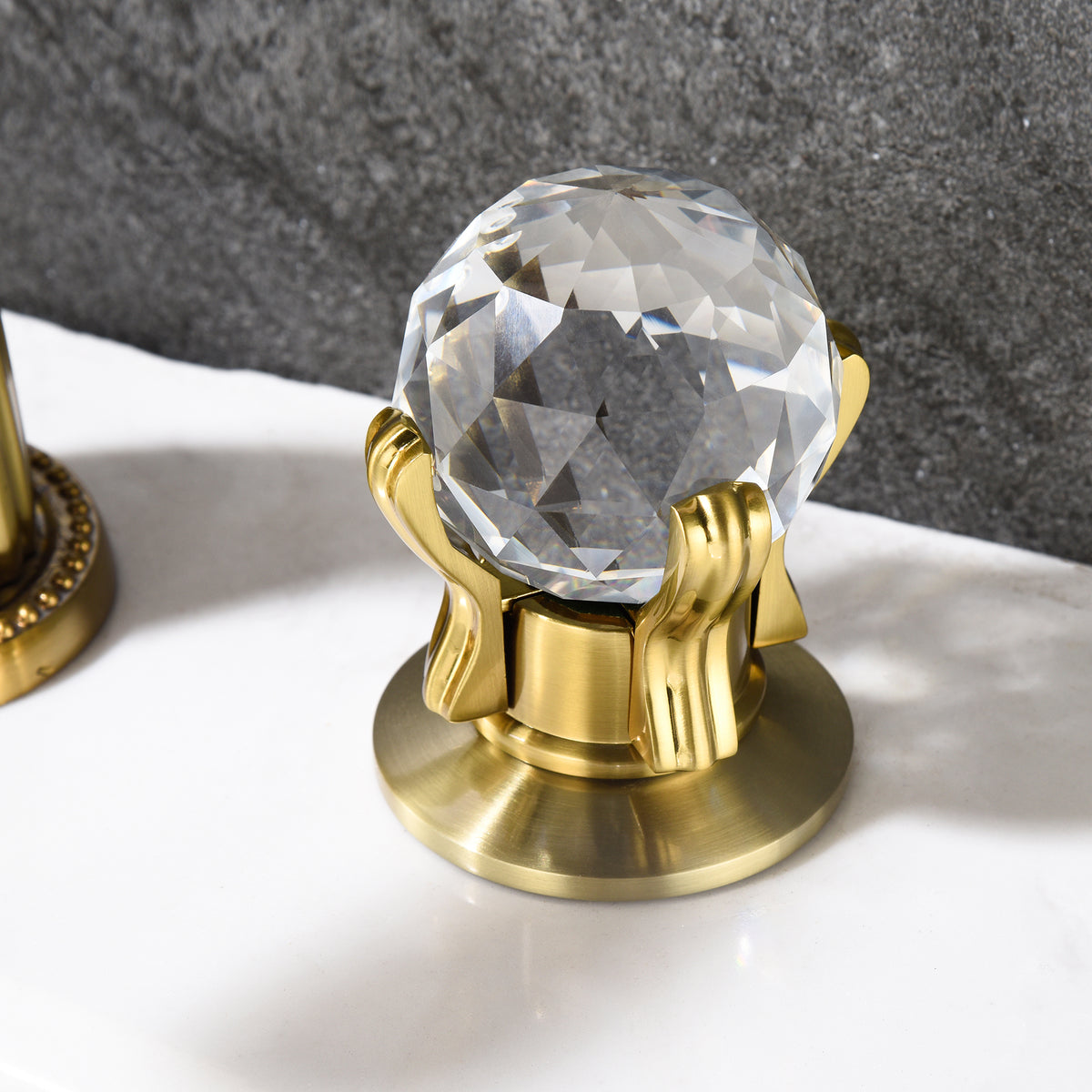 Widespread Faucet Crystal 2-Handle Bathroom Faucet with 3 Holes