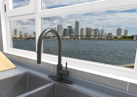 Pull Out Kitchen Faucets 1 or 3 hole